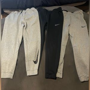 Mens Nike dri fit sweatpants size small